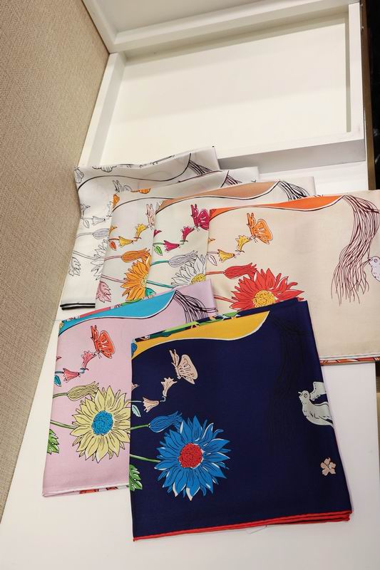 Hermes silk Scarf 90X90cm E01 (1)