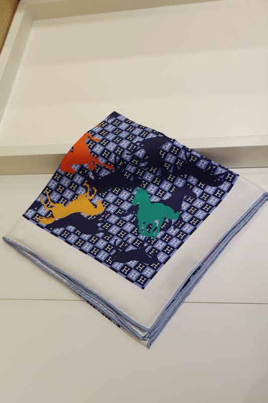 Hermes silk Scarf 90X90cm E03 (1)