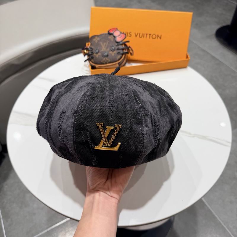 LV Beret (131)