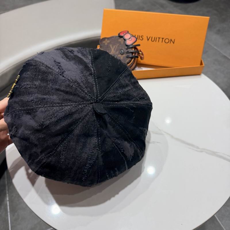 LV Beret (133)