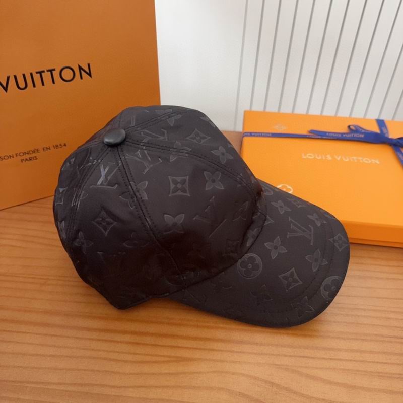 LV Cap (1002)
