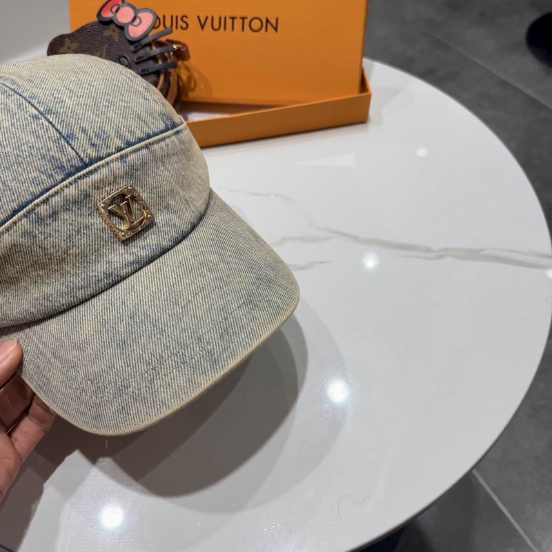 LV Cap (1510)