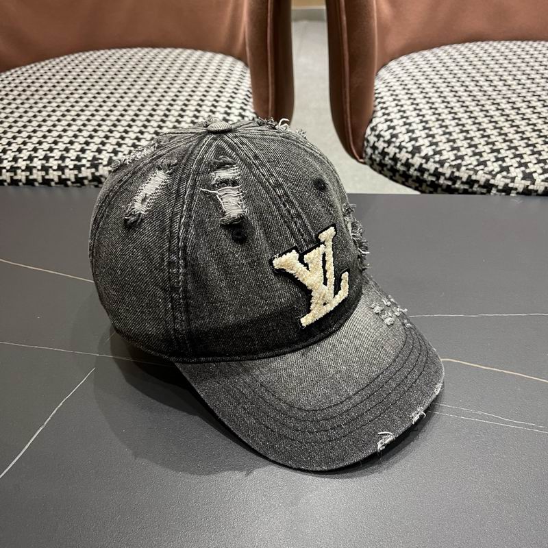 LV Cap (3153)