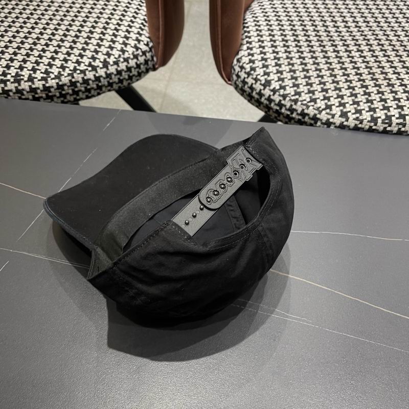 LV Cap (3204)