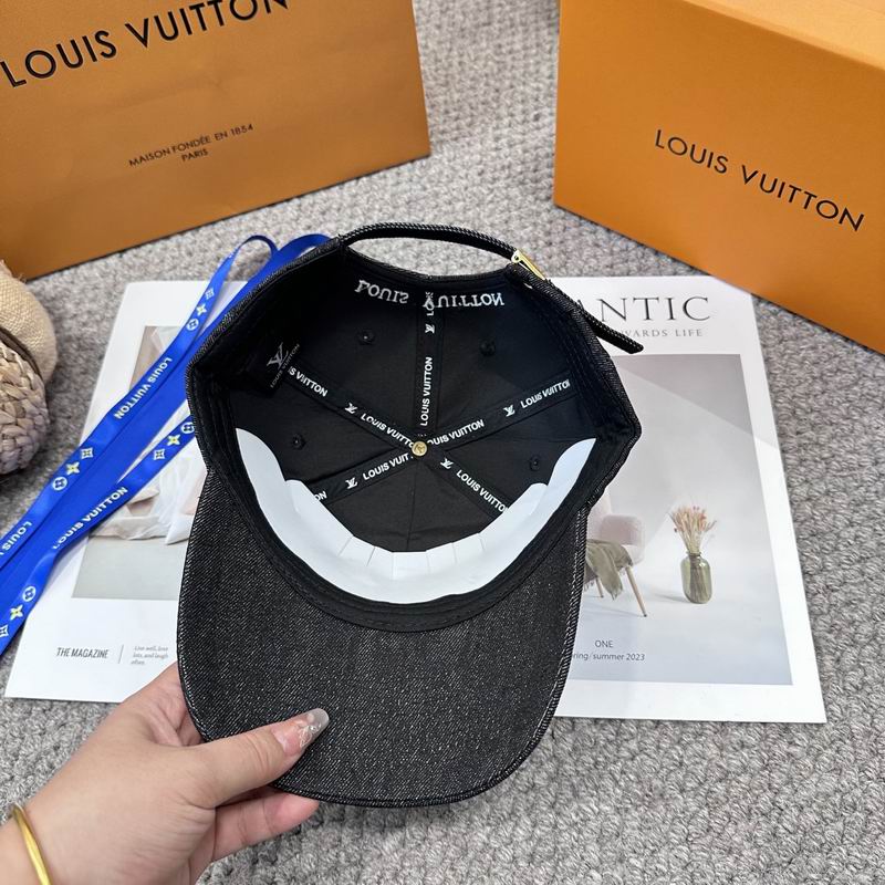 LV Cap (3256)