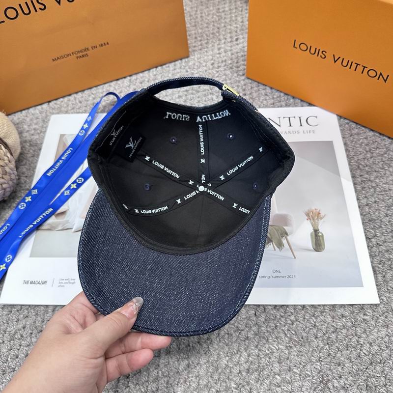 LV Cap (3267)