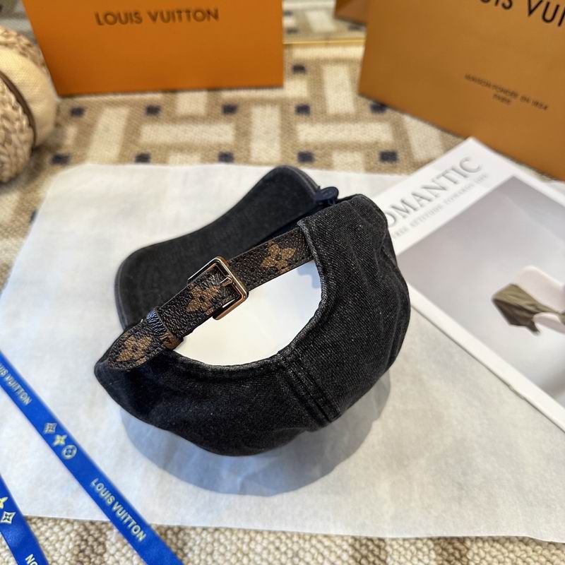 LV Cap (3492)