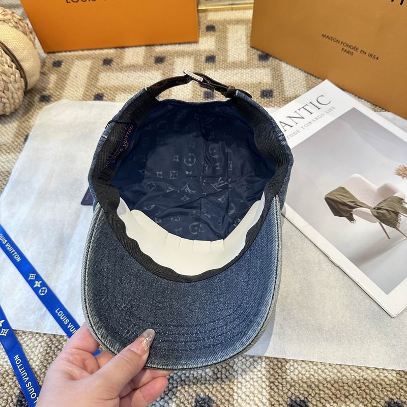 LV Cap (3502)