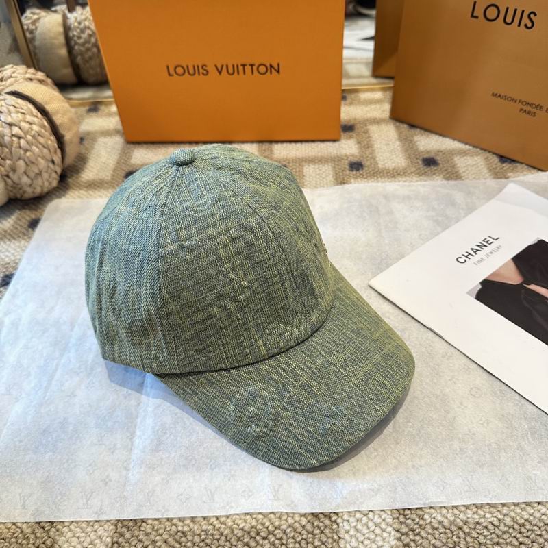 LV Cap (3526)