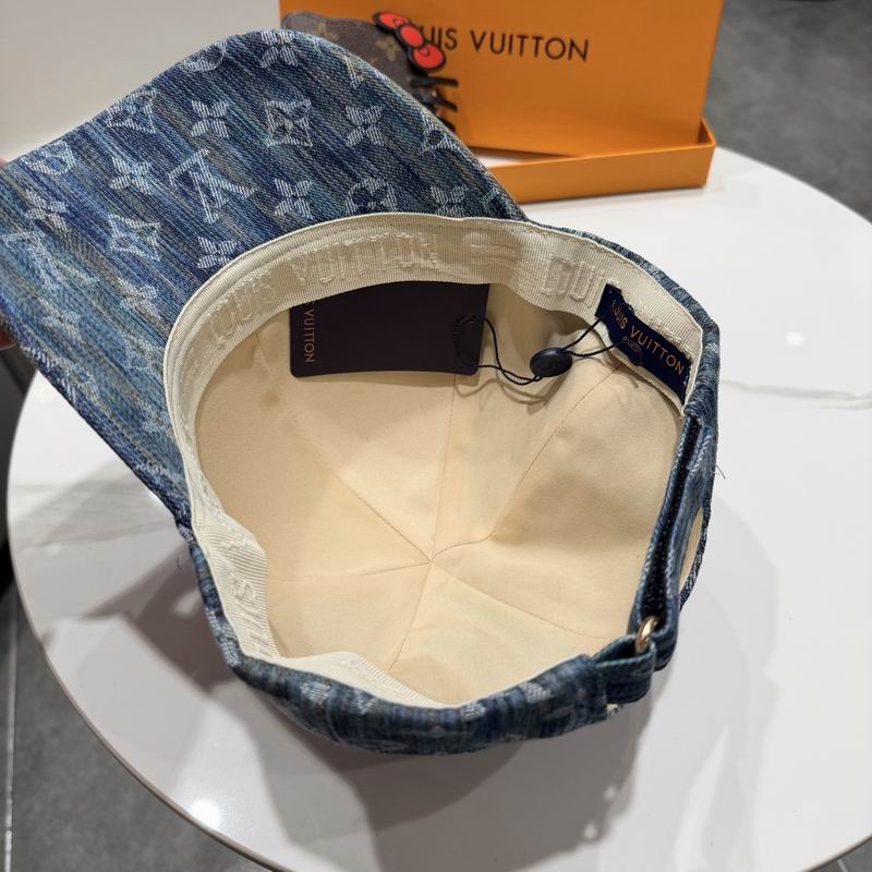 LV Cap (568)