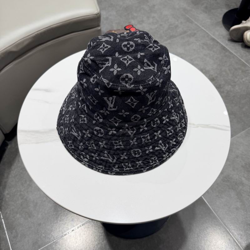 LV Hat (1046)