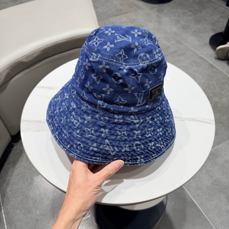 LV Hat (1050)