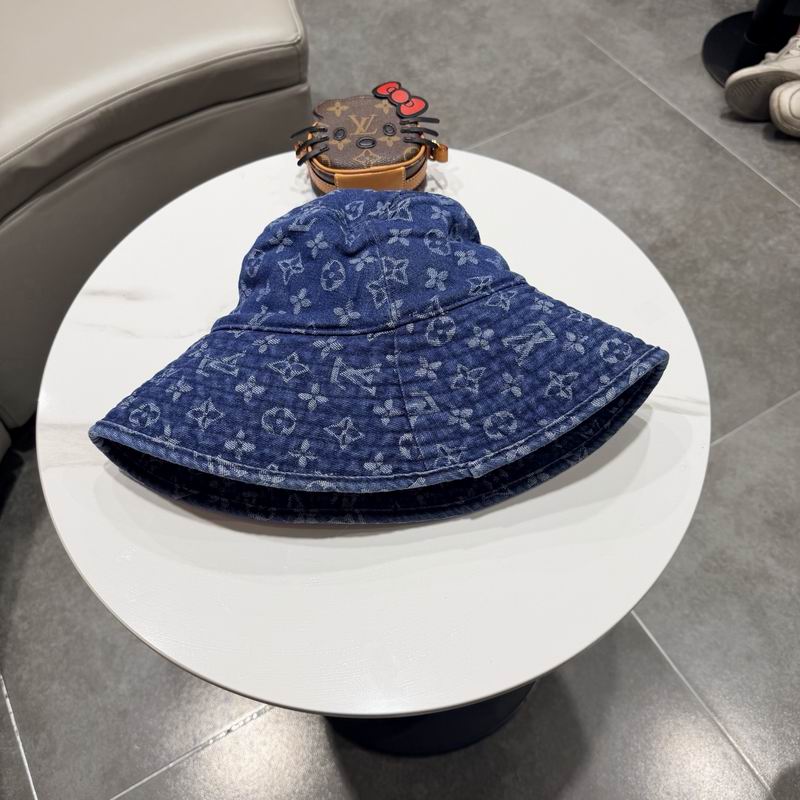LV Hat (1055)