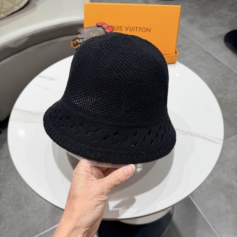 LV Hat (1070)