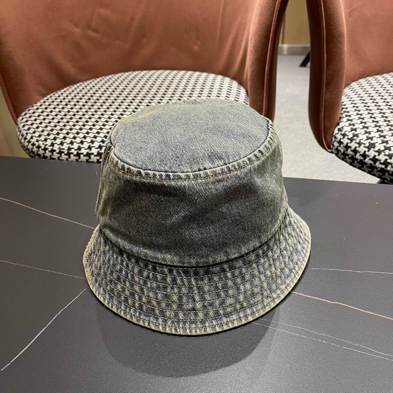 LV Hat (1892)