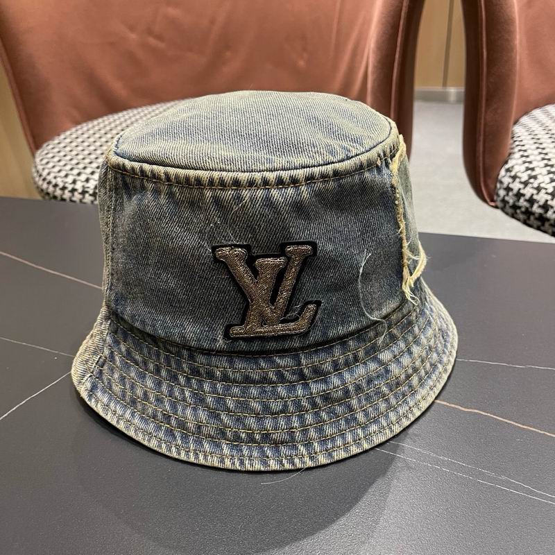 LV Hat (1895)