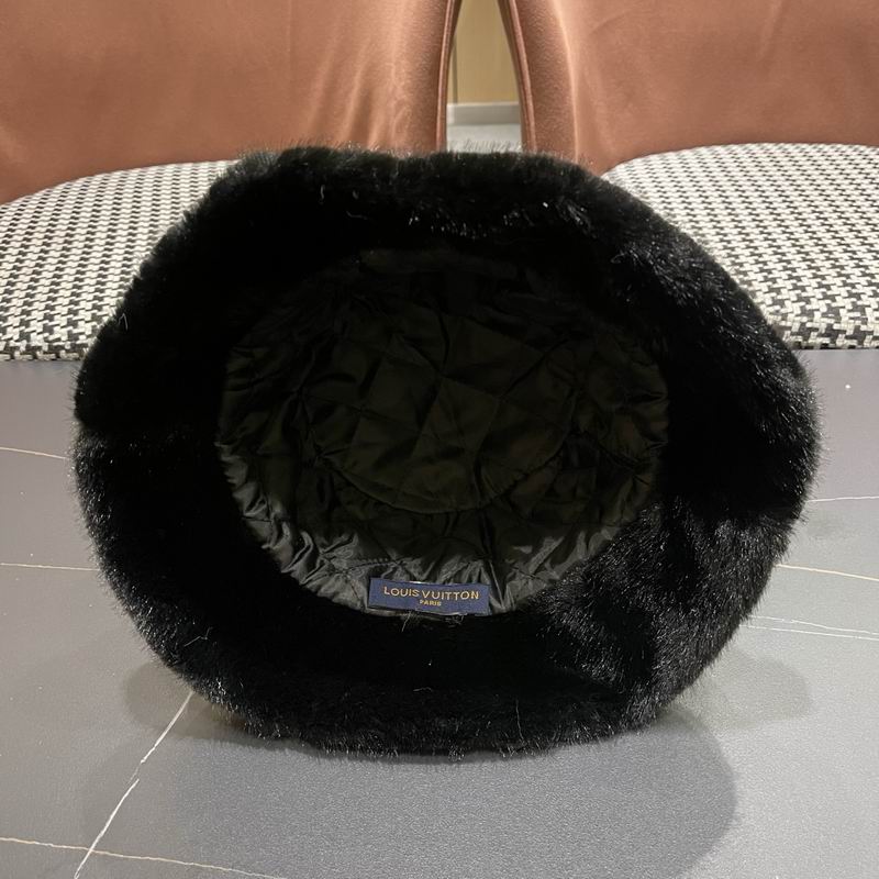 LV Hat (209)