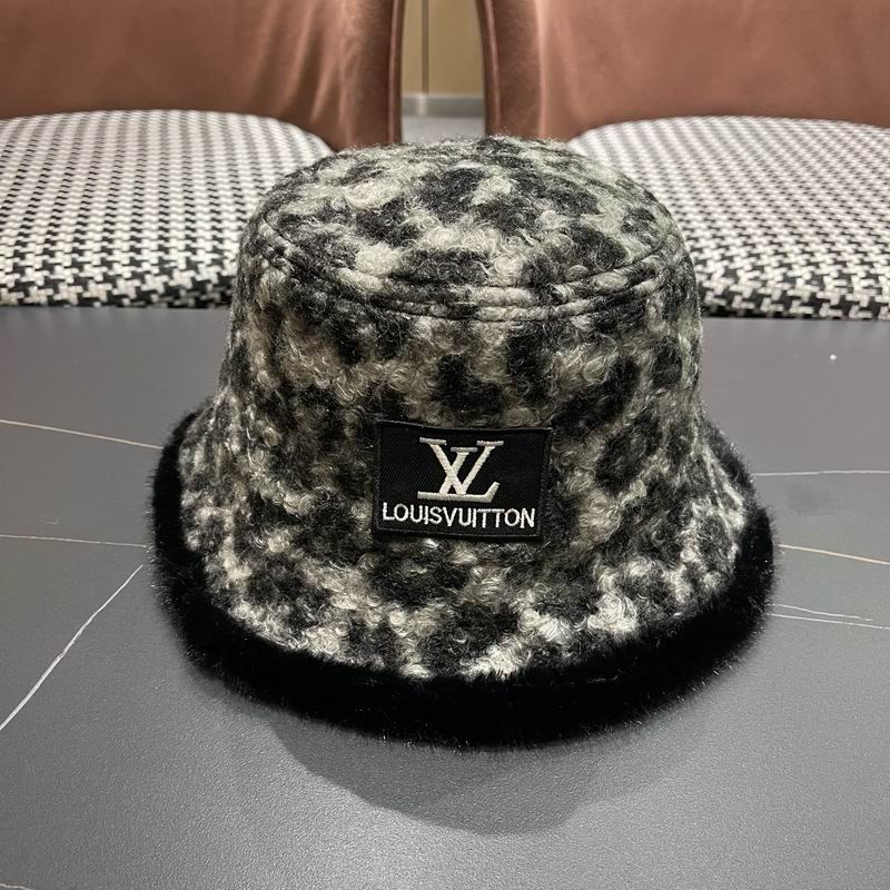 LV Hat (219)
