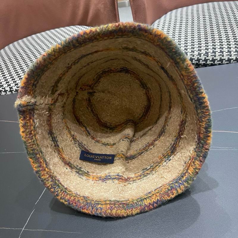 LV Hat (2225)