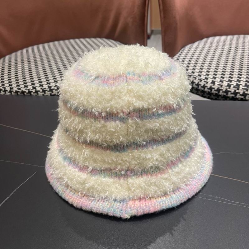 LV Hat (2241)