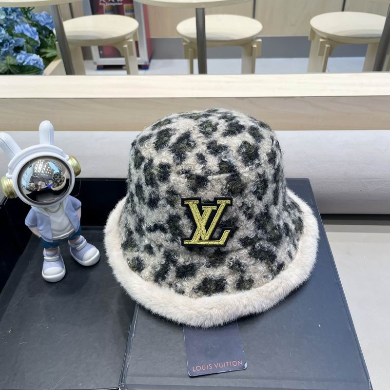 LV Hat (2327)