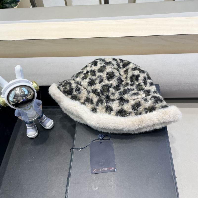 LV Hat (2328)