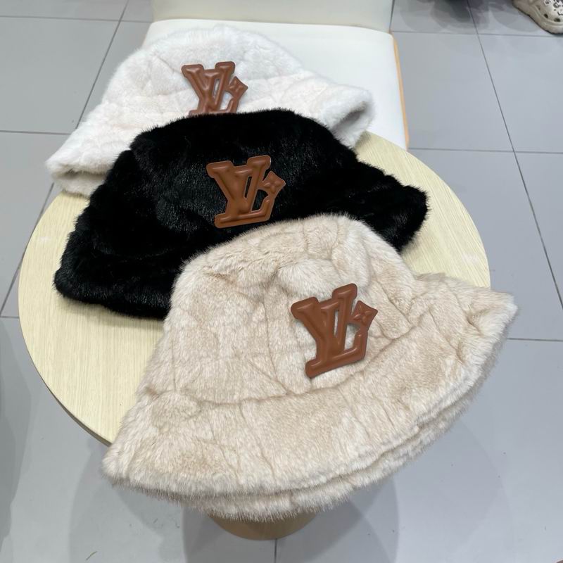 LV Hat (2400)