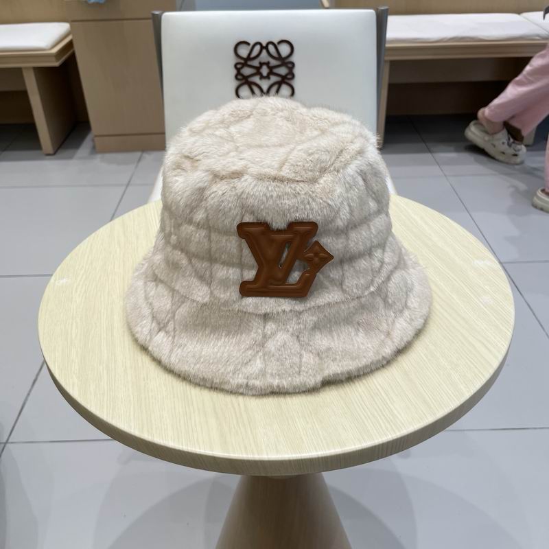 LV Hat (2413)