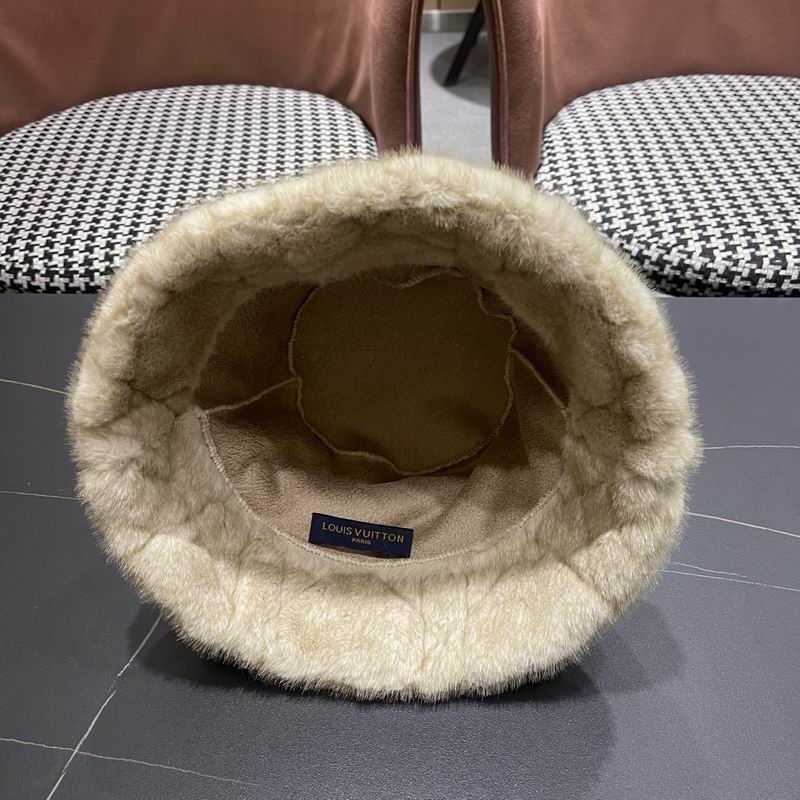 LV Hat (2503)