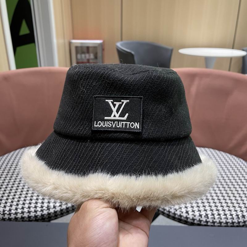 LV Hat (2657)