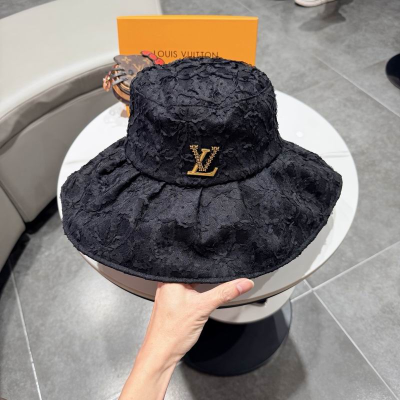LV Hat (459)