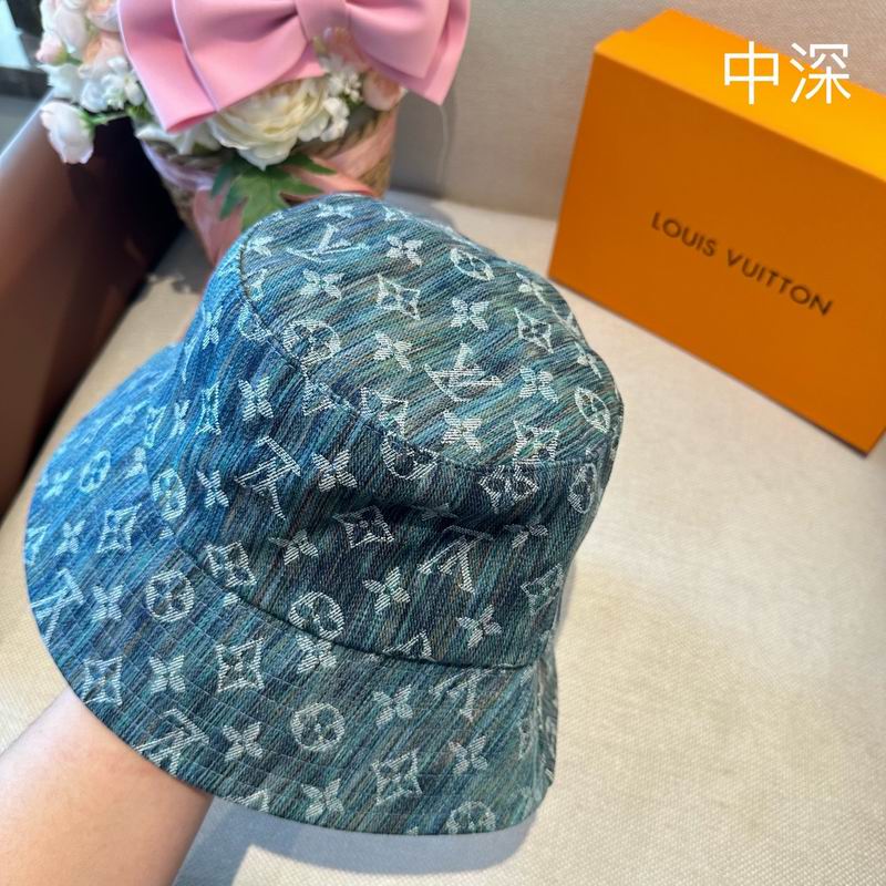 LV Hat (941)