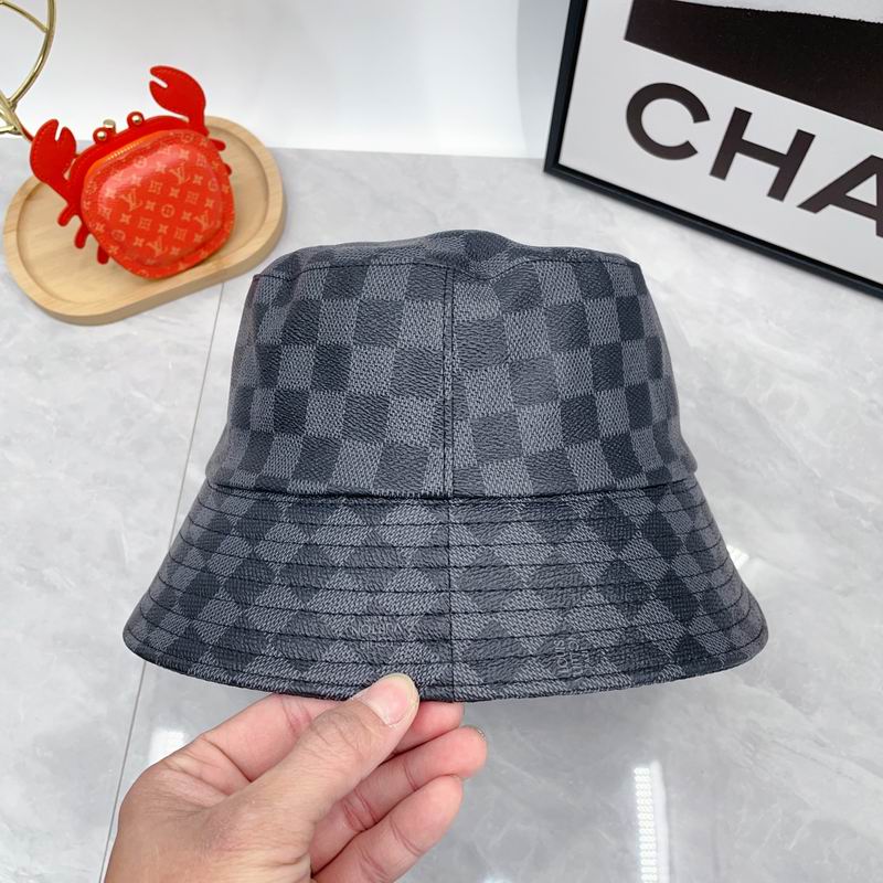 LV Hat dx (4)