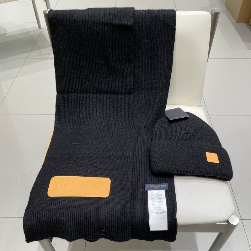 LV Scarf Hat (283)