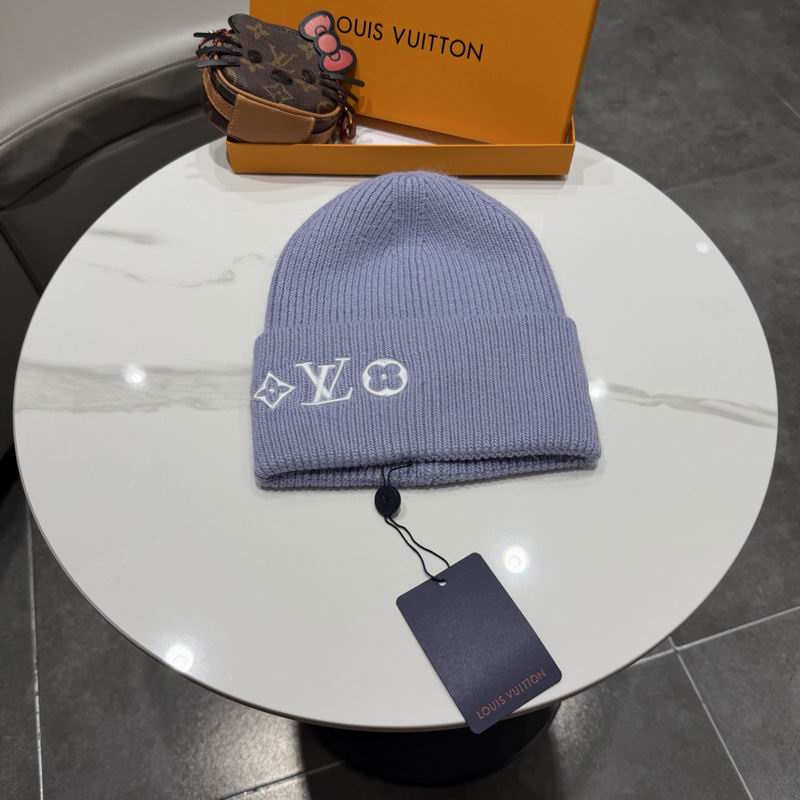 LV hat (1511)