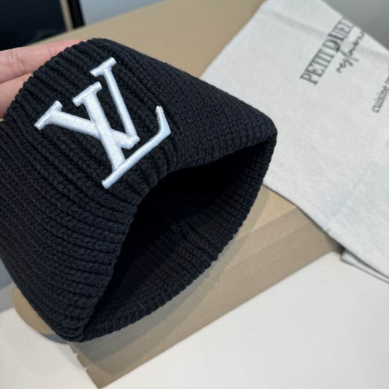 LV hat (2058)