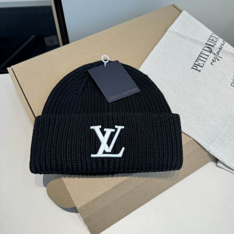 LV hat (2065)