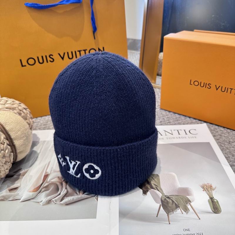 LV hat (2521)
