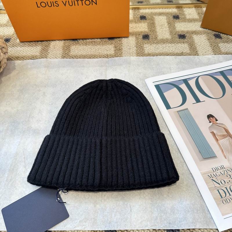 LV hat (2578)