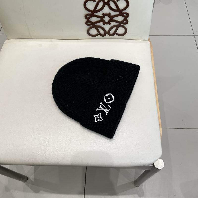LV hat (3054)