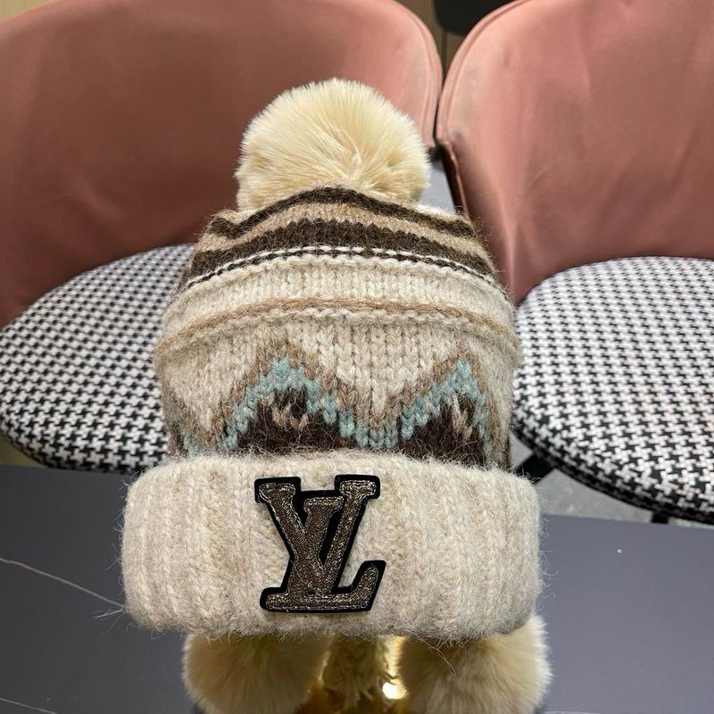 LV hat (3611)