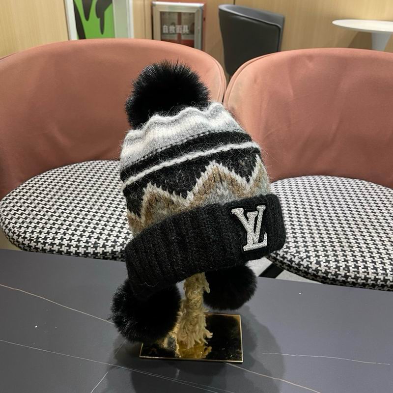 LV hat (3625)
