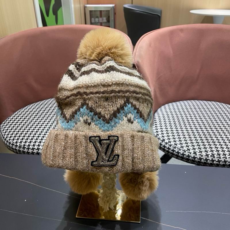 LV hat (3639)