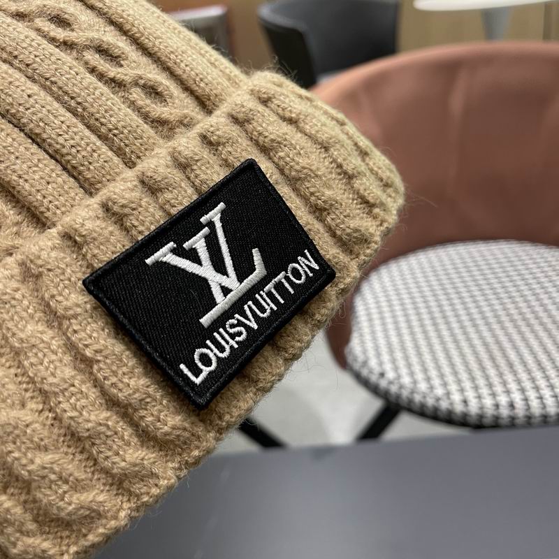 LV hat (4283)