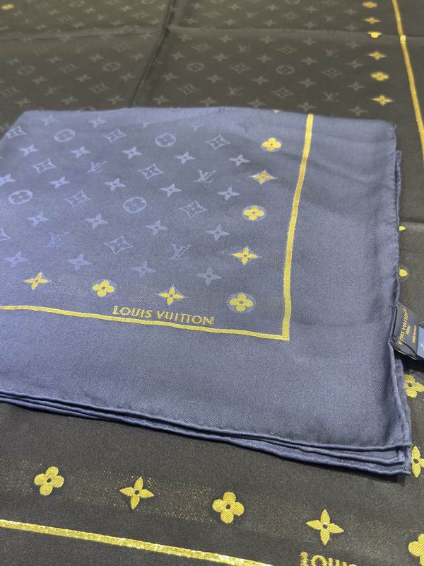 LV silk Scarf 65X180cm E06 (12)