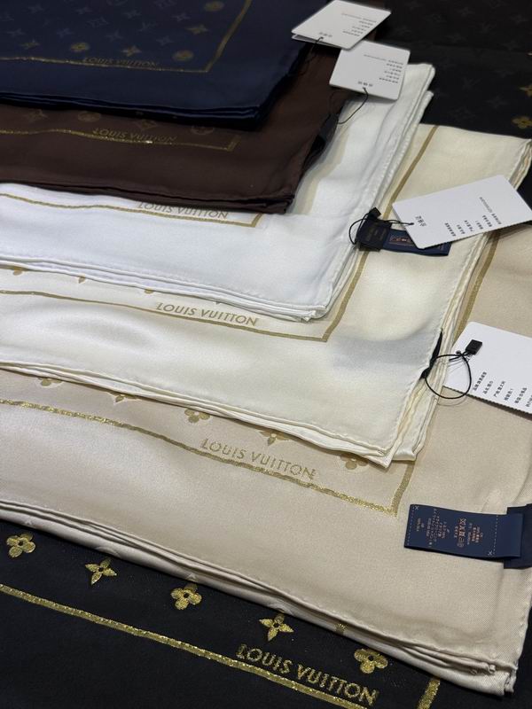 LV silk Scarf 65X180cm E06 (21)