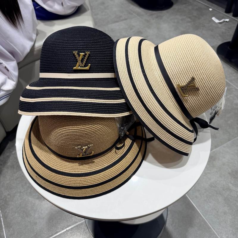 LV top hat (69)