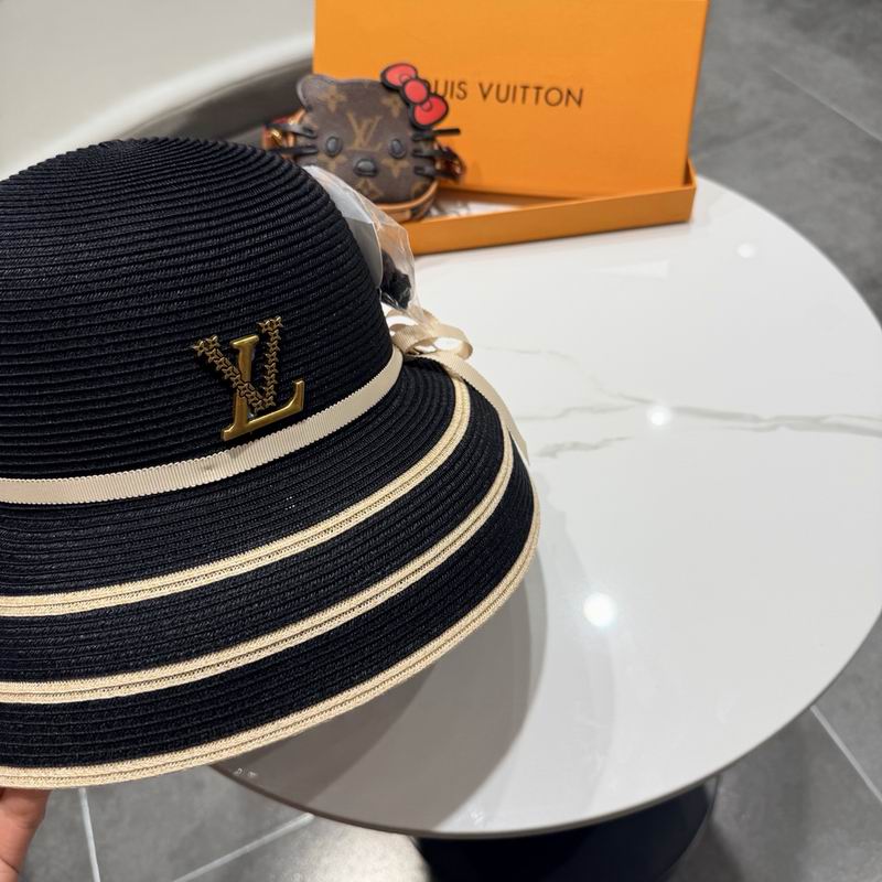 LV top hat (70)