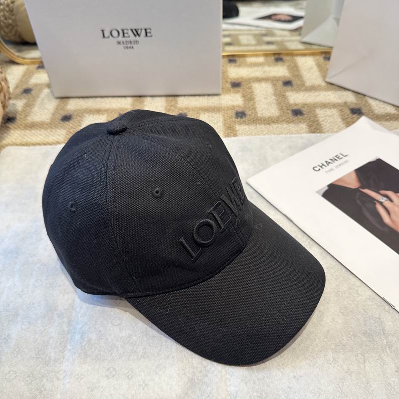 Loewe Cap (242)