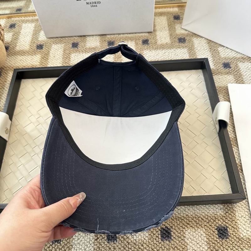 Loewe Cap (340)